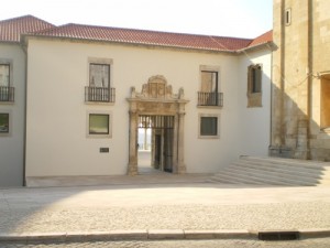 Entrada do Museu Nacional de Machado de Castro_500